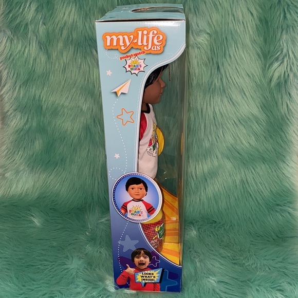 My Life As Ryan’s World 18” Posable Doll Figure - Picture 10 of 11